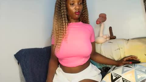 Ebony Melanie online show from 05-07-26, 10:37