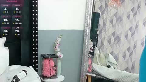 Snapshot of ebonycoworker chatting on 05-31-26, 06:09 ebonycoworker online show from 05-31-26, 06:09