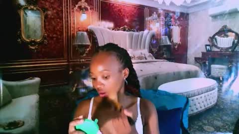 Snapshot of ebonycreamy69 chatting on 12-15-24, 06:15 Nova online show from 12-15-24, 06:15
