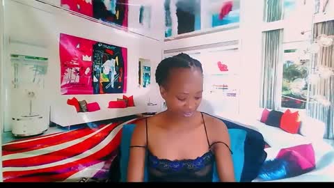 Snapshot of ebonycreamy69 chatting on 12-20-24, 12:41 Nova online show from 12-20-24, 12:41