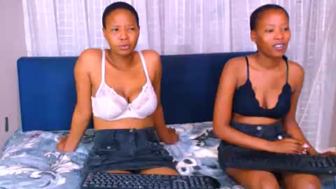 Snapshot of ebonyfirexx chatting on 09-11-25, 05:51 Life online show from 09-11-25, 05:51