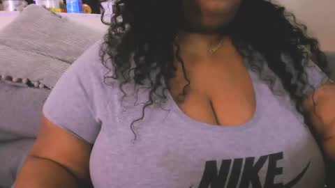  Ebony Goddess Kira  online show from 01-02-25, 05:07