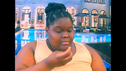 ebonyhotbuns4u2luv online show from 11-26-25, 07:31