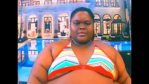 ebonyhotbuns4u2luv online show from 06-12-26, 06:51