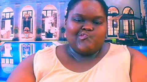 ebonyhotbuns4u2luv online show from 06-17-26, 09:16