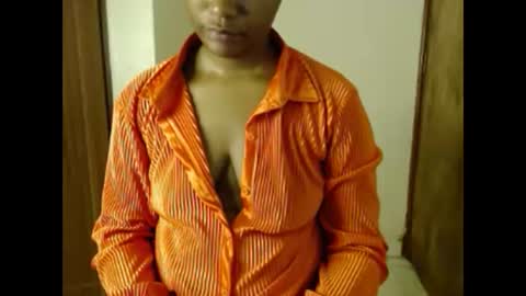 ebonylolo online show from 12-12-24, 09:04
