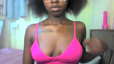 Ebonymuse2 online show from 05-16-26, 07:05