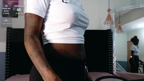 ebonyndsavage online show from 11-23-25, 01:00
