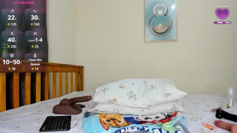 ebonynice online show from 10-08-25, 09:23