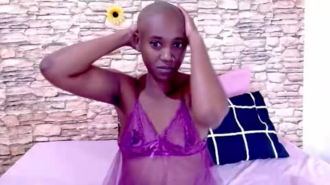 Snapshot of ebonyolive69 chatting on 05-31-26, 06:09 Cindy online show from 05-31-26, 06:09