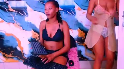 ebonypretty4u online show from 09-25-25, 08:40