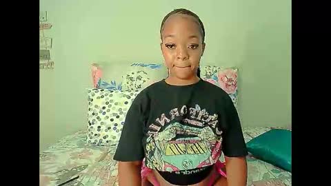 Snapshot of ebonyshy123x chatting on 03-09-25, 08:42 ebonyshy123 online show from 03-09-25, 08:42