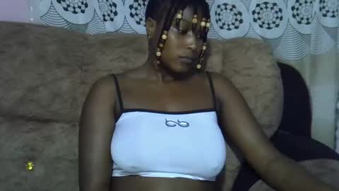 pretty online show from 05-12-26, 09:34