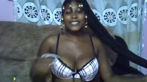pretty online show from 05-13-26, 10:49