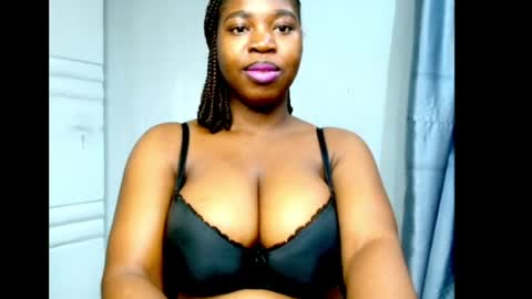 Snapshot of ebonyx_dripqueen chatting on 06-21-26, 06:27 Loveth online show from 06-21-26, 06:27