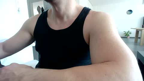 Snapshot of echoesethos chatting on 03-20-26, 10:09 Echo online show from 03-20-26, 10:09