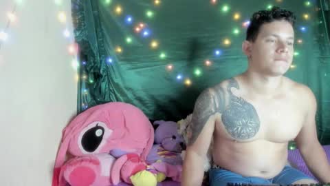    online show from 12-02-25, 03:07