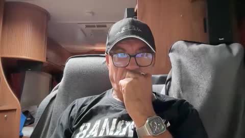 Snapshot of eddelmar chatting on 06-07-26, 12:53 eddelmar online show from 06-07-26, 12:53