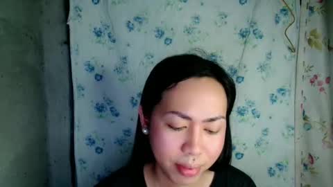 eddfox001 online show from 05-06-26, 12:10