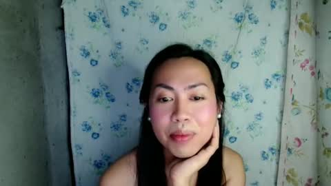 eddfox001 online show from 05-11-26, 04:04