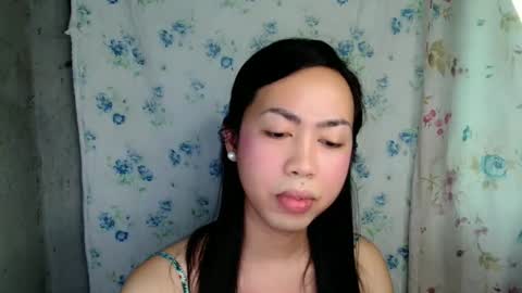 Snapshot of eddfox001 chatting on 06-02-26, 05:53 eddfox001 online show from 06-02-26, 05:53
