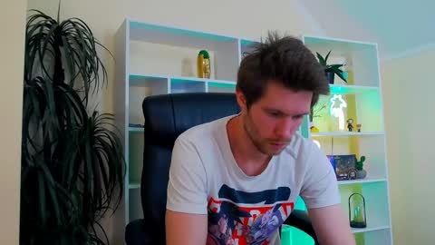 eddie_baker online show from 04-12-26, 02:33