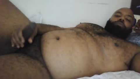 Snapshot of eddiejonez chatting on 11-16-25, 10:10 eddiejonez online show from 11-16-25, 10:10