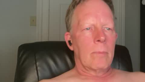 Snapshot of eddygl1968 chatting on 06-29-26, 02:29 Eddy online show from 06-29-26, 02:29