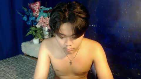 edelcum_xx online show from 12-23-25, 03:15