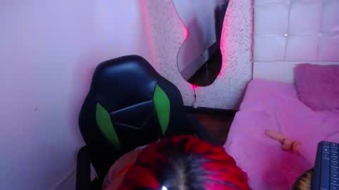 edelyn_ink online show from 04-30-26, 09:30