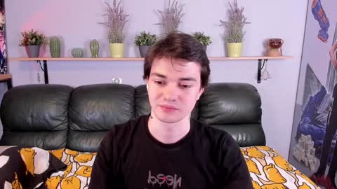 Edgar online show from 12-06-24, 03:52