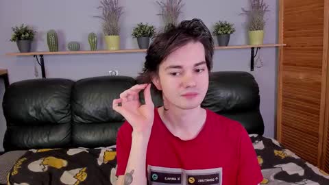 Edgar online show from 10-19-25, 02:45