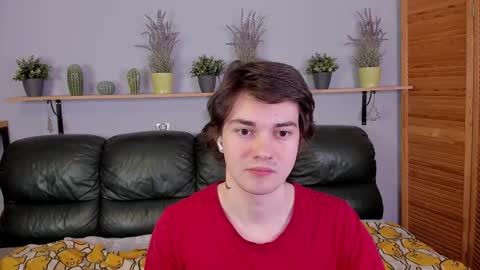 Edgar online show from 10-20-25, 02:56