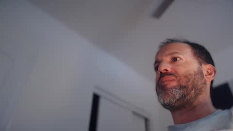 EdgeM online show from 02-10-26, 12:26