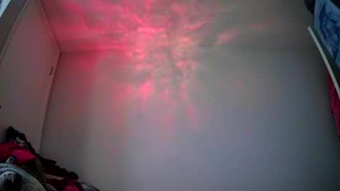 Snapshot of edgeofinsanity13 chatting on 10-18-25, 07:47 Angel online show from 10-18-25, 07:47