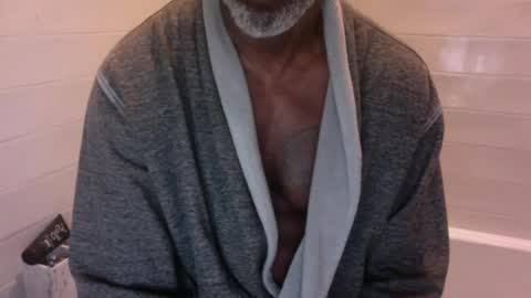 Dad online show from 06-27-26, 10:42
