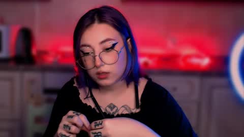 fickle demon made of clumps of matter online show from 02-17-25, 12:48