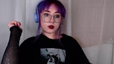 fickle demon made of clumps of matter online show from 02-03-26, 12:20