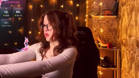 Snapshot of edithafarro chatting on 09-21-25, 11:50 Friendly neighbourhoud redhead online show from 09-21-25, 11:50