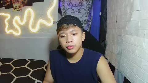 urasian chub online show from 11-16-25, 01:39