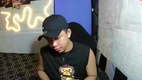 urasian chub online show from 11-28-25, 04:26