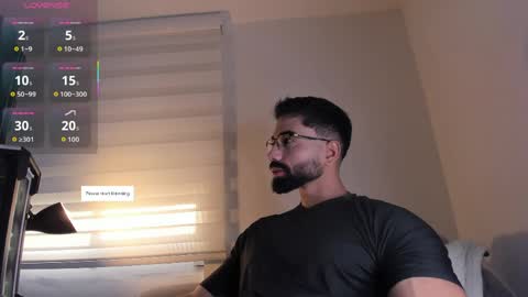 Snapshot of edrick_walton chatting on 05-01-26, 11:48 edrick online show from 05-01-26, 11:48
