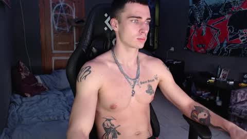 Eduar online show from 09-17-25, 03:03