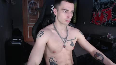 Eduar online show from 04-23-26, 01:13