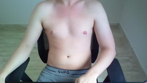 Snapshot of eduardooo_oo chatting on 02-18-26, 03:08 Eduardooo oo online show from 02-18-26, 03:08