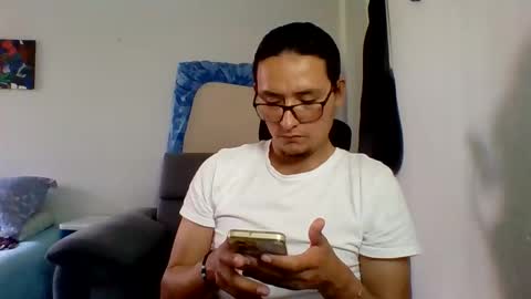 edward1996527421 online show from 05-09-26, 07:19