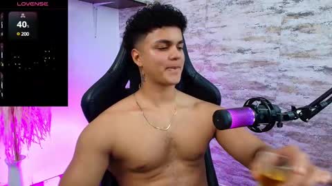 EDWARD CLARCK online show from 01-26-25, 09:40