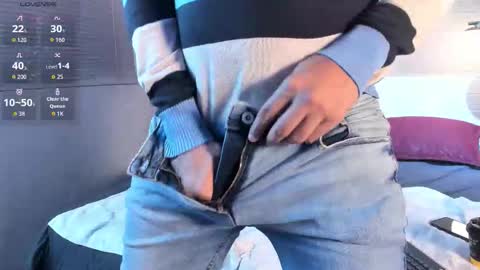 Snapshot of edward_maxx chatting on 02-13-26, 03:35 Eduardo online show from 02-13-26, 03:35