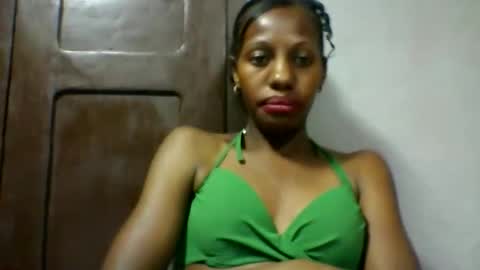 edwige770943 online show from 05-16-26, 06:21