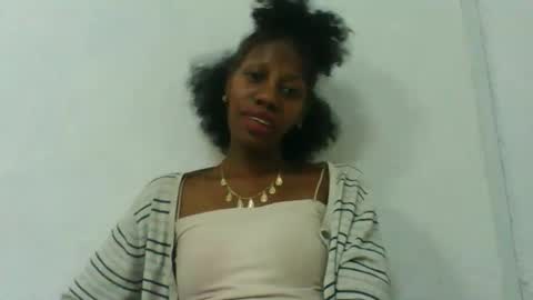 edwige770943 online show from 06-08-26, 03:56